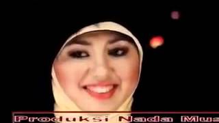 Download lagu Dindin Badindin   LAGU MINANG RIA mp3