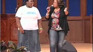 Kierra Sheard sings &quot;Wave Your Banner&quot; with Lauren at Greater Travelers Rest Baptist Church