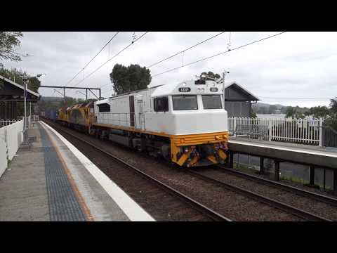 LDP004 / G516 / 3215 with Aurizon 4152 - 10/1/18
