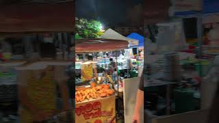 スマホを買い換えてみたので試し撮り。これまでの3000バーツしないスマホと1万バーツ超のこれとはアップ後の画質もよくあってほしい。