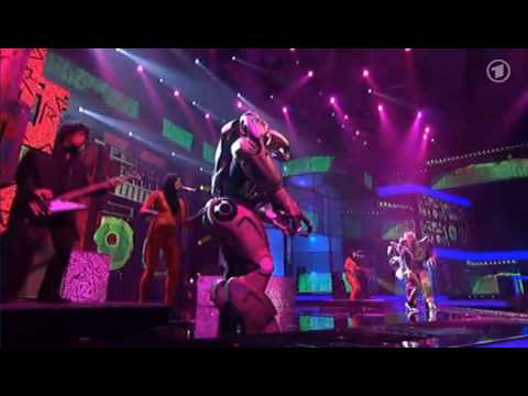 Rihanna-Diva.com // Rihanna performing "Rude Boy" at Echo Music Awards 2010