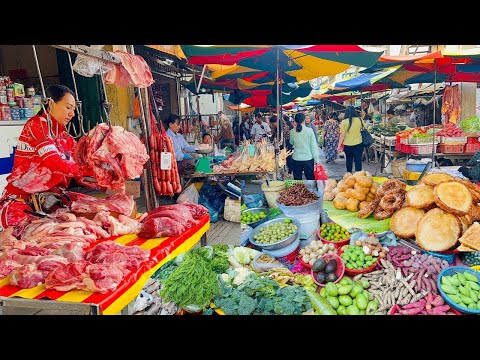 Daily Fresh Market - Routine & People Lifestyle at Phnom Penh, Cambodia , Friendly, Hardworking