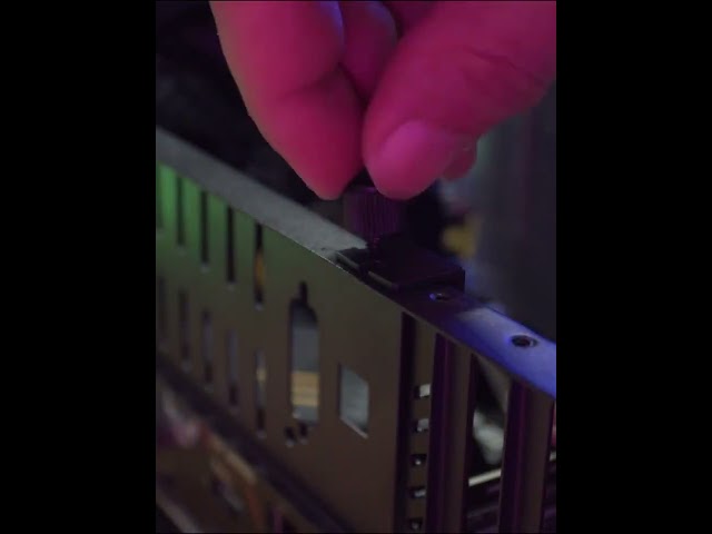 Vídeo relacionado con ADWITS Adaptador Quad NVMe SSD a PCIe 5.0/4.0/3.0 X16, tarjeta de expansión de memoria SSD de 4 unidades, compatible con arranque/RAID, requiere placa base para PC/servidor con bifurcación PCIe