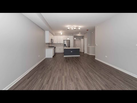 A Clover one-bedroom at the new, full-amenity Deer Park Crossing A Clover one-bedroom at the new, full-amenity Deer Park Crossing