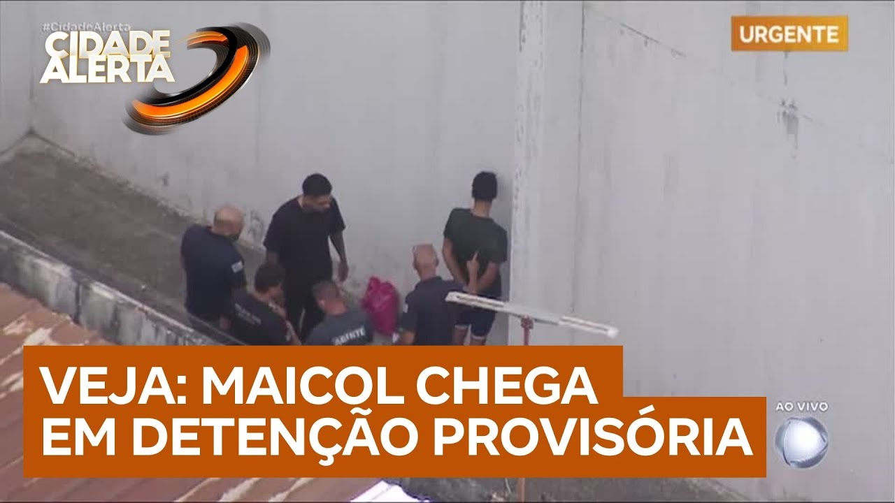Veja o momento em que Maicol chega ao Centro de Detenção Provisória de Guarulhos após transferência