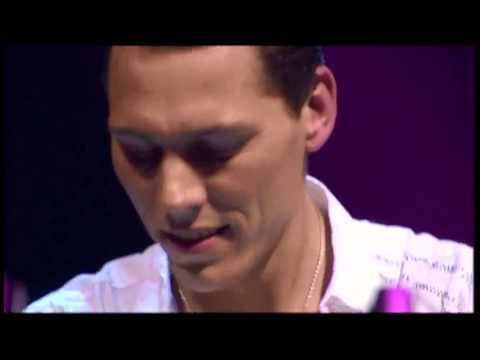 Fred Baker Total Blackout - Tiësto