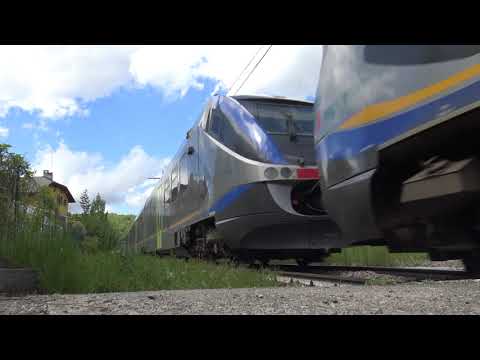 MINUETTO D. IN DOPPIA IN ARRIVO ALLA STAZIONE DI ROCCAVIONE (CN) SAB. 11 - 5 - 2019