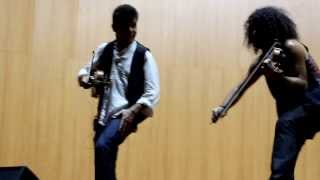 Ara Malikian "Pisando Flores" de su espectáculo "Colores" en Burela 2013