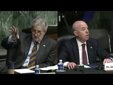 Is White House incompetent, or believe in open borders? Sen kennedy Questions DHS Sec Mayorkas