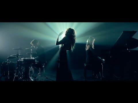 Voes - Giants (Official Video)