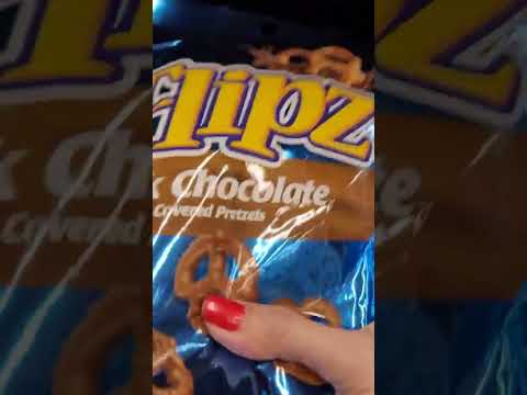 Flipz Milk Chocolate 🍫 Pretzel🥨ASMR 🥨#shorts #asmr #shortvideo #shortsvideo #trending #shorts