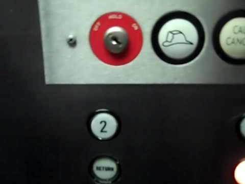 293. Dover death trap Hydraulic elevator at Radison hotel