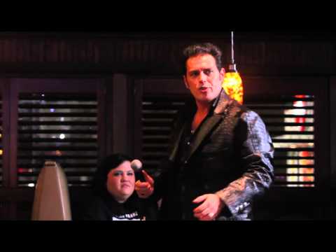 Franz Goovaerts sings 'Elvis Medley' Marlowes 2015