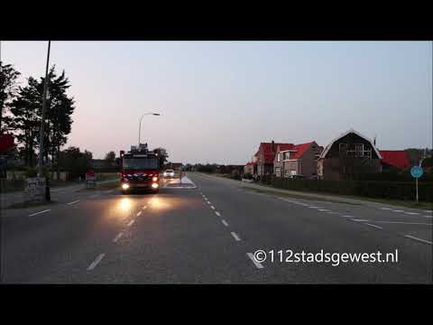 Brandweer Vlissingen met spoed onderweg naar een melding in Koudekerke