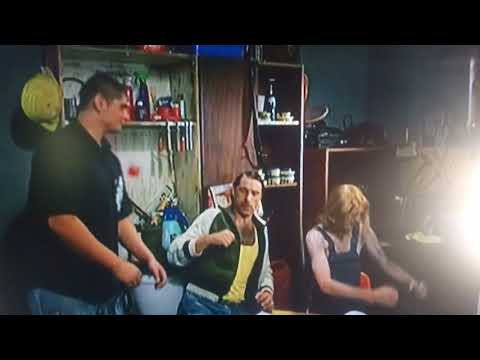 Triiiple V Nanizanki Lepo Je Biti Sosed (S03-E08 Nagrobni Venci)