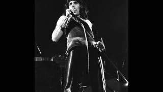 4. Queen LIVE! at Liverpool (17 November, 1973)