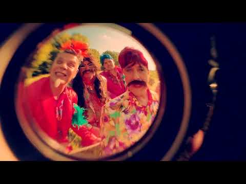 Let 3 - Lassie (Official video)