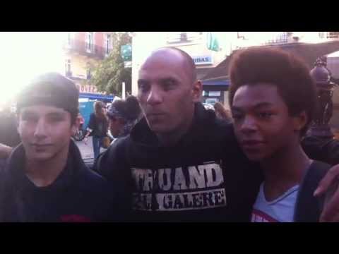 Morsay rencontre ses fans et prend des photos avec eux !!!!