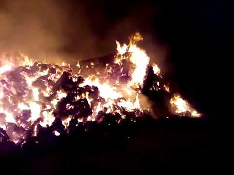 Incendiu la o ferma de furaje din Conduratu - ISU Prahova (1)