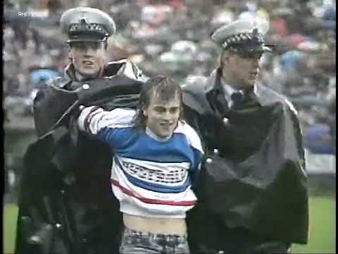 Ground invaders - 1988 VFL Preliminary Final