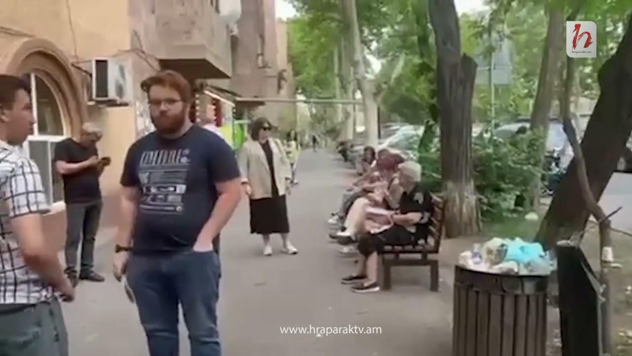 Անմարդկային հերթեր Արաբկիրի անձնագրայինում