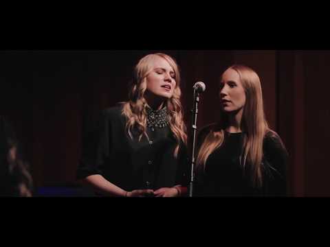 The Northern Belle With Friends - Didn't Leave Nobody But the Baby (Emmylou Harris cover)