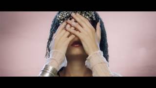 MO(U)RNING official video // Anne Dereaux