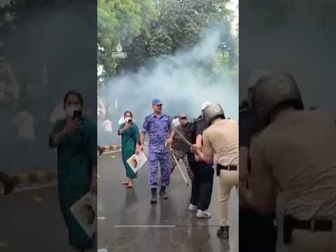 Police detain Rahul Gandhi at protest outside PM Modi’s home | AJ #shorts