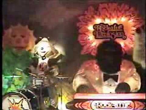 Usher* Love in This Club* The Rock-afire Explosion