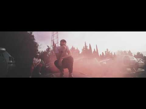 Video thumbnail for Différent