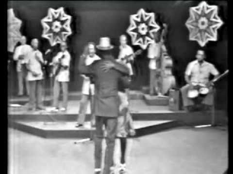 Septeto Nacional De Ignacio Piñeiro 1978 - Suavecito xvid.avi