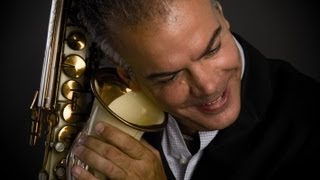 Attilio Berni plays the Grafton Plastic alto saxophone