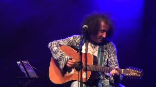 Akli D - Ay-Adzayri en live : hommage à Tahar Djaout