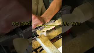 La asombrosa transformación de un bloque de espuma en Pikachu