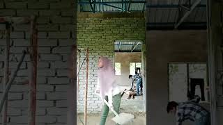 Download lagu kuli bangunan cantik @yuliwonkta4901 #shorts mp3