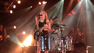 17.of17 Ellie Goulding - last song &quot;Burn&quot; Offenbach 29.01.2014