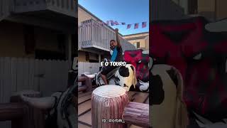 ELE ANDOU NO TOURO MECÂNICO TRABALHANDO NOS EUA! 😂 #shorts #curiosidades
