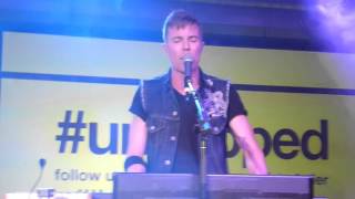 Matt &amp; Kim - Hoodie On (live)