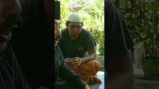 Download lagu Wong koplak terbaru || comedy lucu kenduri jowo part 1 || #shorts #short #shortvideo mp3 Download lagu Wong koplak terbaru || comedy lucu kenduri jowo part 1 || #shorts #short #shortvideo mp3