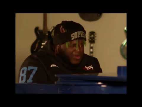 SECH - Otro Trago Remix / Miss Lonely / Que Mas Pues / ( Cover Acustico Oficial) en el GIBSON CENTER