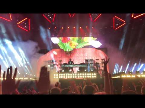 Dillon Francis - Dum Dee Dum (NGHTMRE Remix) @ Coachella 2017 (Day 1, Weekend 1)