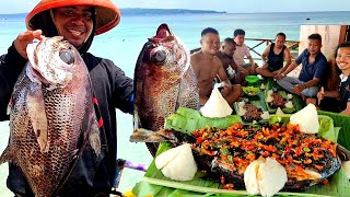 Download lagu Yummy! Honey-Grilled Fish from the Forest, a Papuan Chef's Recipe. Delicious grilled fish with sp... mp3