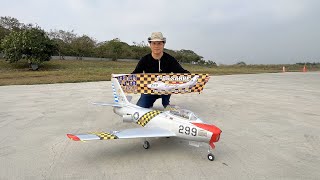 台南水交社F-86雷虎小組299號機重返天空(遙控像真機)