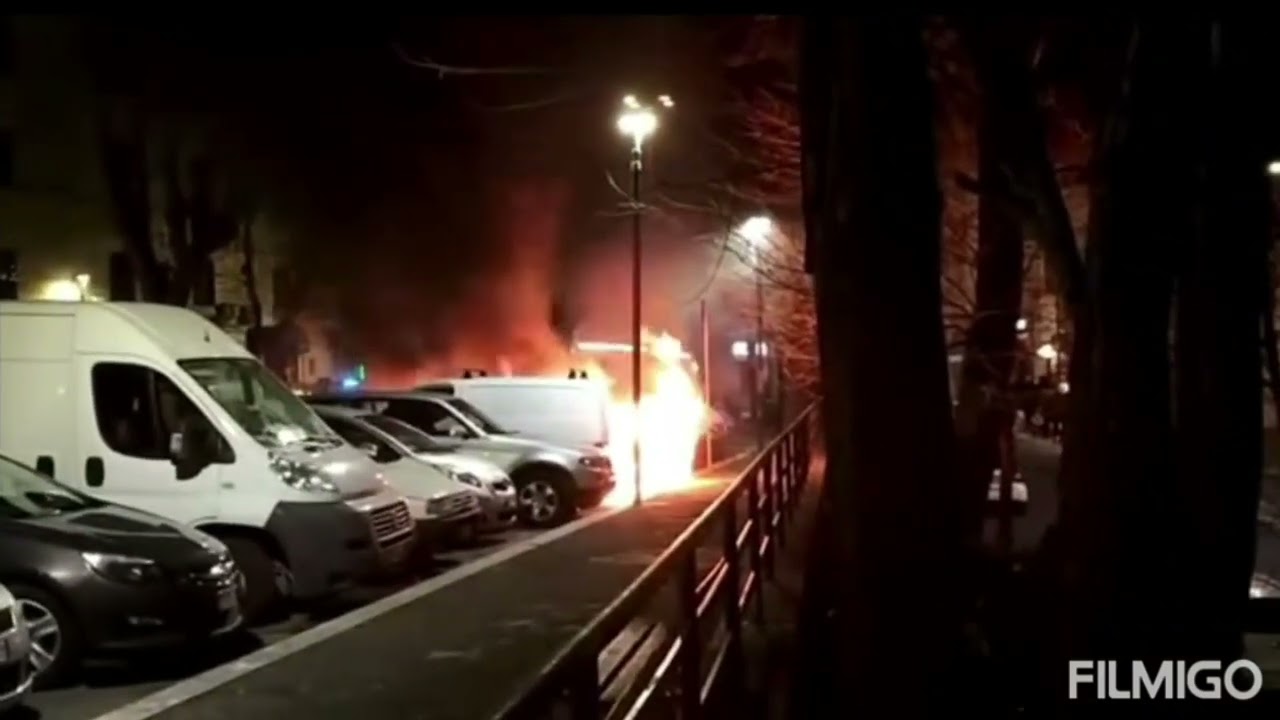 Incendiata l’auto dell’avvocato Iacovino: con la moglie aveva denunciato la “malamovida”