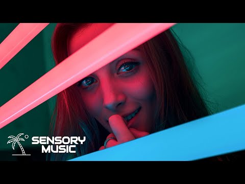 Marc Benjamin & Chemical Neon feat. Sophia Gripari - Hit Me Up Again