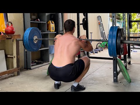 Squat everyday Day 1098: Look crap but train hard