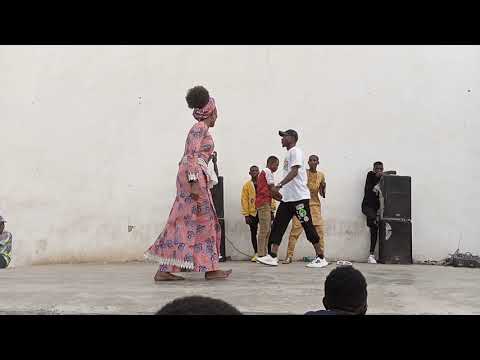 FANAN Song Awesome Dance (Hassan Shuwa Ft Yar Baba) Full Video Umar M shareef