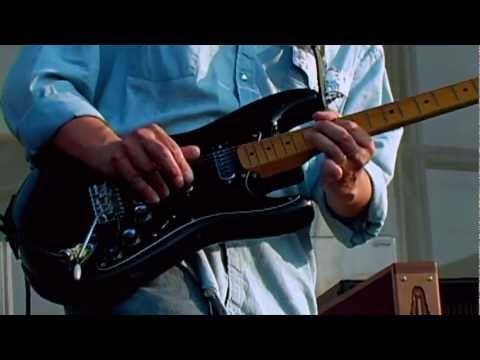 The Black Crowes LIVE: Luther Dickinson's 'Ozone Mama' Solo on a Dubreuille Classic