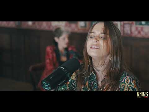 NINA ATTAL LIVE SESSION "I Dance Through The Night"