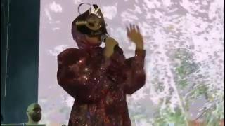 Björk - Gucci Sequin Costume + Gold &#39;Björchid&#39; Facepiece  - Live @ Caracalla, Rome, (30-07-2018)